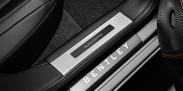 Bentley Bordeaux Bentley Flying Spur Black Edition sedan limited edition treadplate featuring Black Edition wording with Beluga black hide